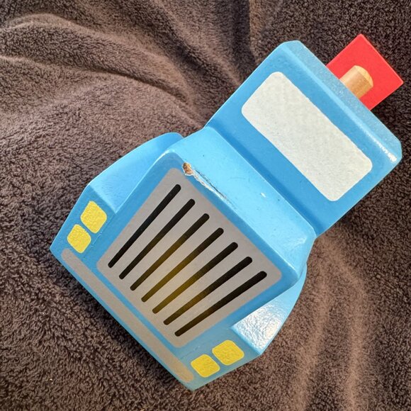 Melissa & Doug Mega Race-Car Carrier and blocks - fun and play! - Picture 6 of 11